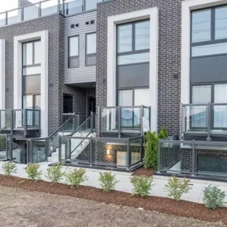 Exquisite, Bright & Modern Condo. Niagara Falls Exterior photo