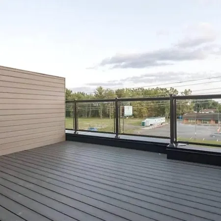 Exquisite, Bright & Modern Condo. Niagara Falls Exterior photo